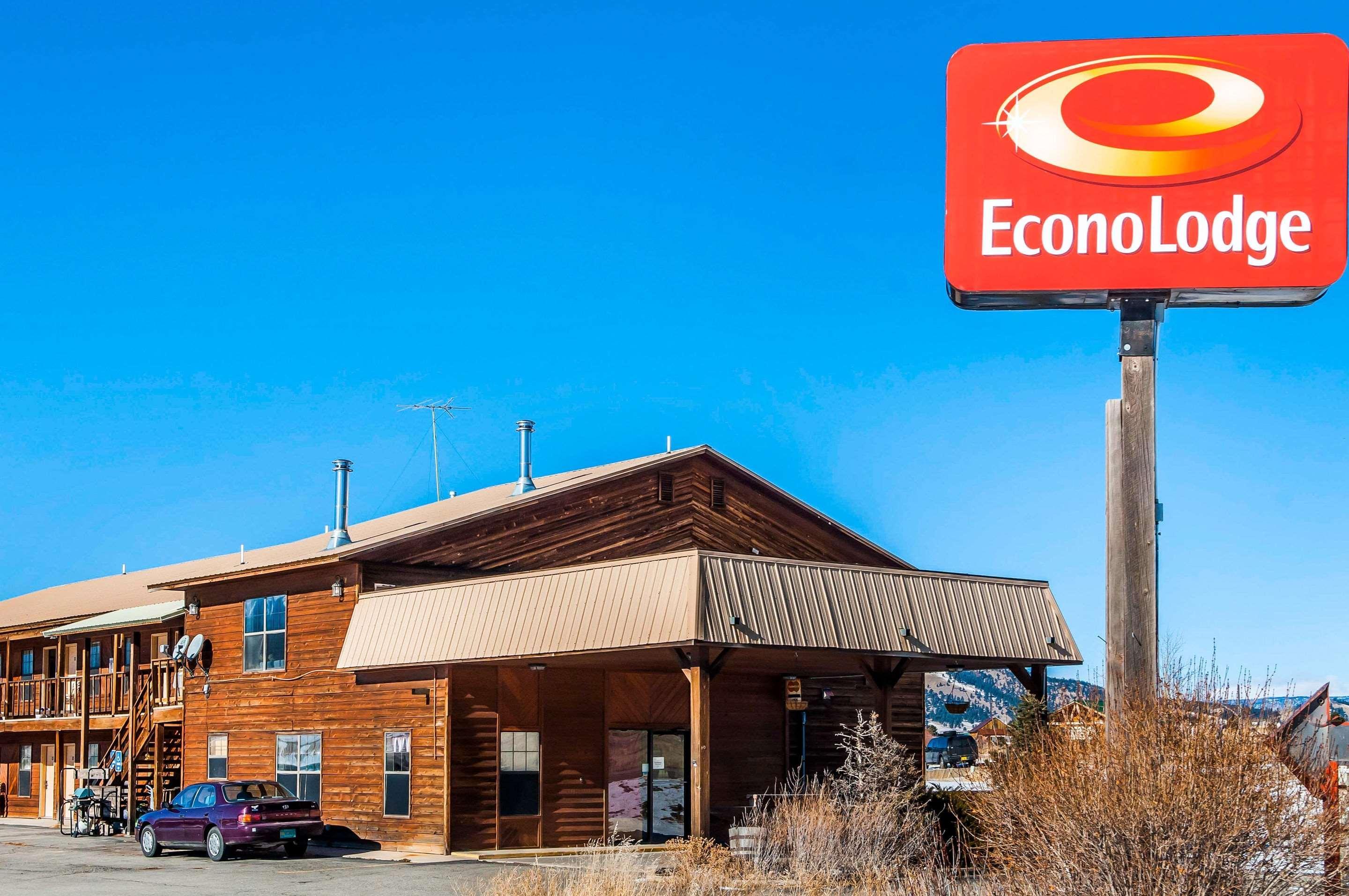 Econo Lodge Eagle Nest Zewnętrze zdjęcie